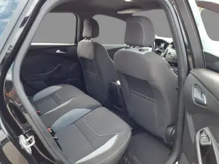 Ford Focus 2017 ST 4dr Hatchback