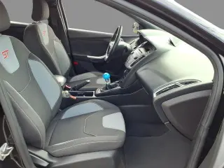 Ford Focus 2017 ST 4dr Hatchback