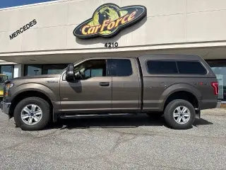 Ford F-150 2017 4x4 Lariat 4dr SuperCab 8 ft. LB