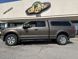 Ford F-150 2017 4x4 Lariat 4dr SuperCab 8 ft. LB