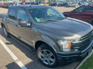 Ford F-150 2018 4x4 XLT 4dr SuperCrew 5.5 ft. SB