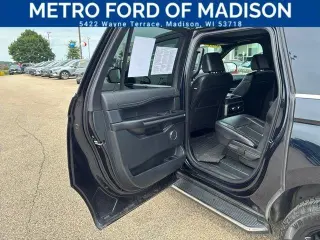 Ford Expedition MAX 2021 4x4 XLT 4dr SUV