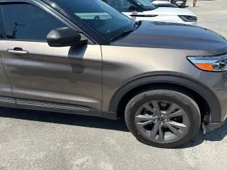 Ford Explorer 2021 AWD XLT 4dr SUV