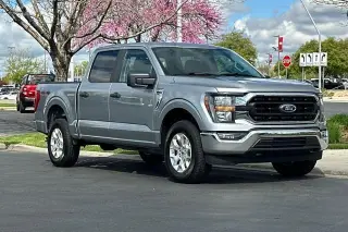 Ford F-150 2023 4x4 XLT 4dr SuperCrew 5.5 ft. SB