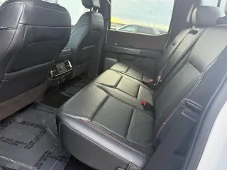 Ford F-150 2023 4x4 Lariat 4dr SuperCrew 5.5 ft. SB