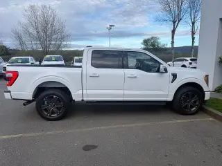 Ford F-150 2023 4x4 Lariat 4dr SuperCrew 5.5 ft. SB