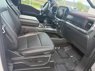 Ford F-150 2023 4x4 Lariat 4dr SuperCrew 5.5 ft. SB