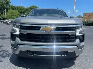 Chevrolet Silverado 1500 2023 4x4 LT 4dr Double Cab 6.6 ft. SB w/2FL