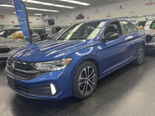 Volkswagen Jetta 2023 Sport 4dr Sedan 8A