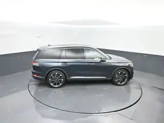 Lincoln Aviator 2022 Reserve 4dr SUV