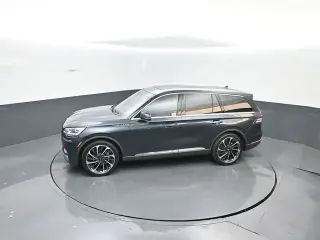 Lincoln Aviator 2022 Reserve 4dr SUV