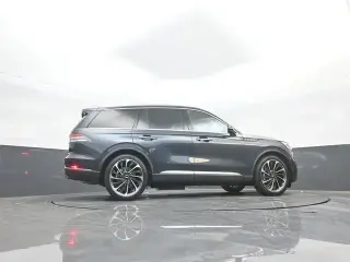 Lincoln Aviator 2022 Reserve 4dr SUV