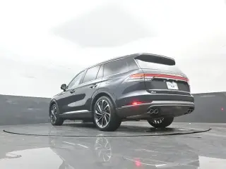 Lincoln Aviator 2022 Reserve 4dr SUV