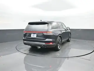 Lincoln Aviator 2022 Reserve 4dr SUV