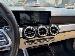 Mercedes-Benz GLB 2022 AWD GLB 250 4MATIC 4dr SUV