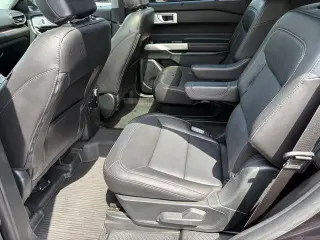 Ford Explorer 2022 AWD Limited 4dr SUV