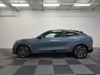 Ford Mustang Mach-E 2023 AWD GT 4dr SUV