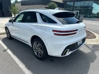 Genesis GV70 2024 AWD 2.5T Standard 4dr SUV