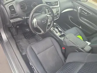 Nissan Altima 2018 2.5 SV 4dr Sedan