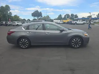 Nissan Altima 2018 2.5 SV 4dr Sedan