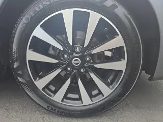 Nissan Altima 2018 2.5 SV 4dr Sedan