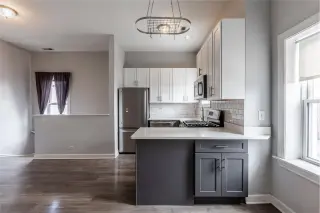Propiedad en alquiler con 2 habitaciones y 1 baño en Chicago