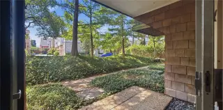 Propiedad en alquiler con 1 dormitorio y 1.5 baños en Dallas