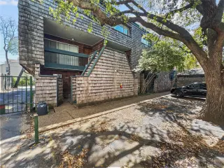 Propiedad en alquiler con 1 dormitorio y 1.5 baños en Dallas
