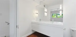 Propiedad en alquiler con 1 dormitorio y 1.5 baños en Dallas