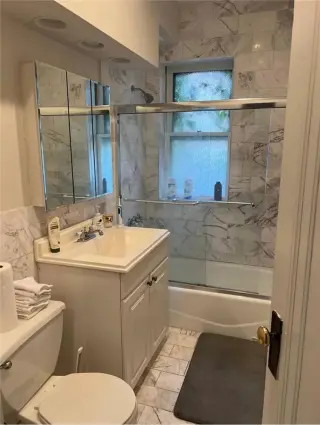Propiedad en alquiler con 2 habitaciones y 1 baño en Chicago