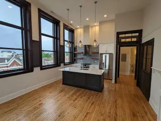 Propiedad en alquiler con 2 dormitorios y 2 baños en Chicago