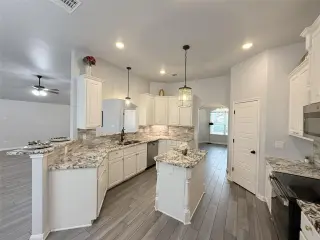 Propiedad en alquiler con 4 habitaciones y 3 baños en Killeen