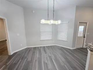 Propiedad en alquiler con 4 habitaciones y 3 baños en Killeen