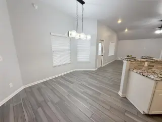 Propiedad en alquiler con 4 habitaciones y 3 baños en Killeen