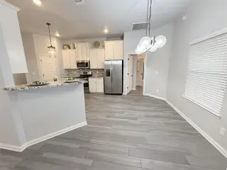 Propiedad en alquiler con 4 habitaciones y 3 baños en Killeen