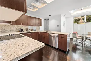 Propiedad en alquiler con 5 habitaciones y 3.5 baños en Miami