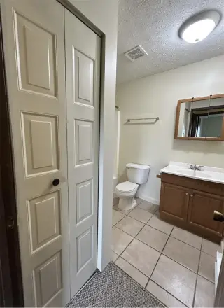 Propiedad en alquiler con 2 habitaciones y 1 baño en Wintersville