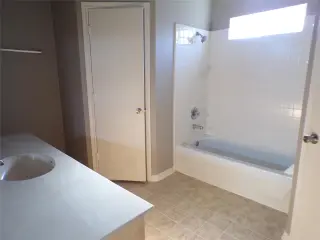 Propiedad en alquiler con 4 habitaciones y 2 baños en Killeen