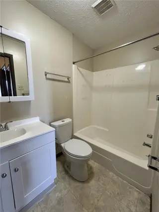 Propiedad en alquiler con 2 habitaciones y 1 baño en Wintersville