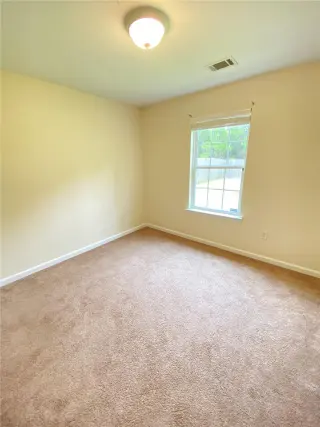 Propiedad en alquiler con 3 habitaciones y 2 baños en Savannah