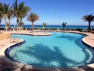 Propiedad en alquiler con 2 habitaciones y 2 baños en Sunny Isles Beach