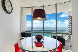 Propiedad en alquiler con 2 habitaciones y 2 baños en Sunny Isles Beach