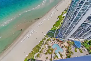 Propiedad en alquiler con 2 habitaciones y 2 baños en Sunny Isles Beach