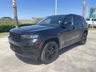 Jeep Grand Cherokee 2023 4x4 Laredo X 4dr SUV