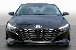 Hyundai ELANTRA 2023 Limited 4dr Sedan