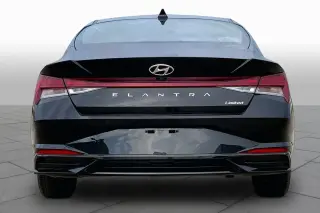 Hyundai ELANTRA 2023 Limited 4dr Sedan
