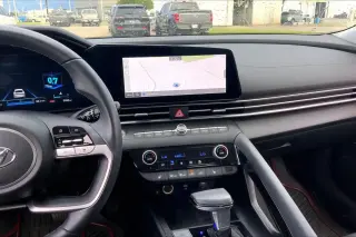 Hyundai ELANTRA 2023 Limited 4dr Sedan