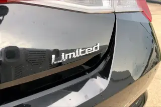 Hyundai ELANTRA 2023 Limited 4dr Sedan