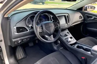 Chrysler 200 2016 Limited Platinum 4dr Sedan