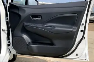 Nissan Versa 2025 SV 4dr Sedan
